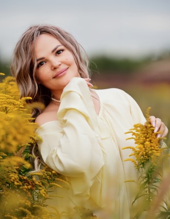 Частная массажистка Лея 