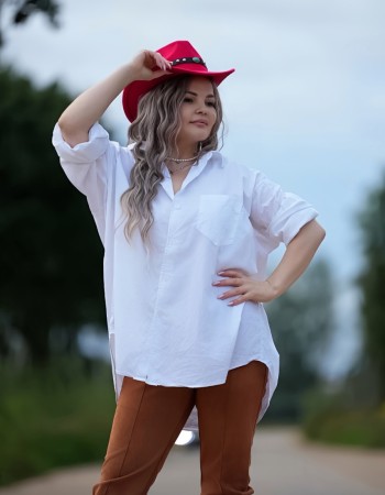 Частная массажистка Лея 