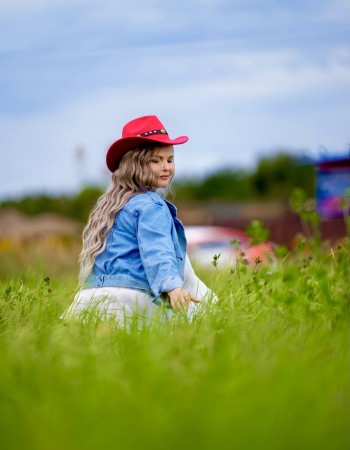 Частная массажистка Лея 