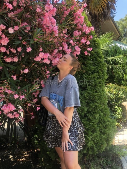 Частная массажистка Виолетта, 34 года, Москва - фото 2