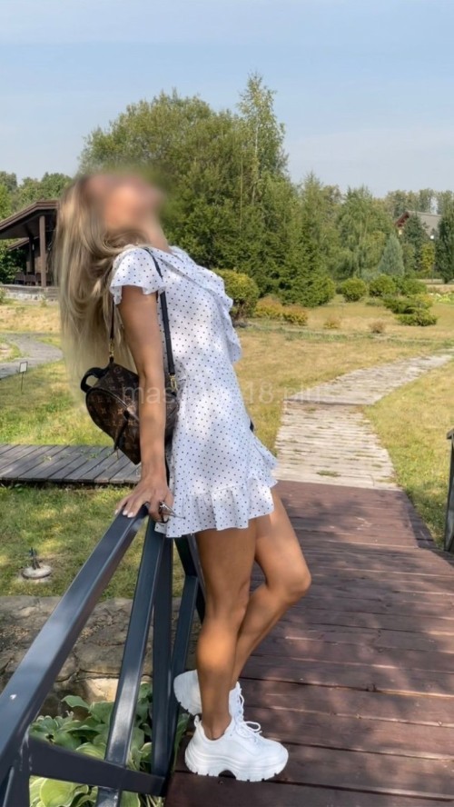 Частная массажистка Полина, 24 года, Москва - фото 4