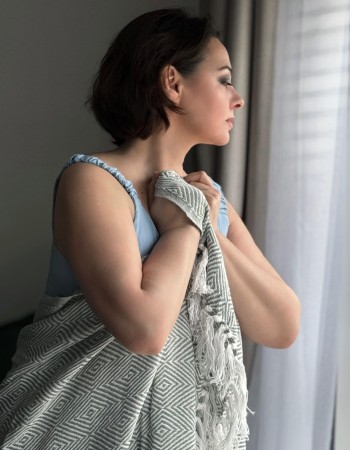 Частная массажистка Ли 