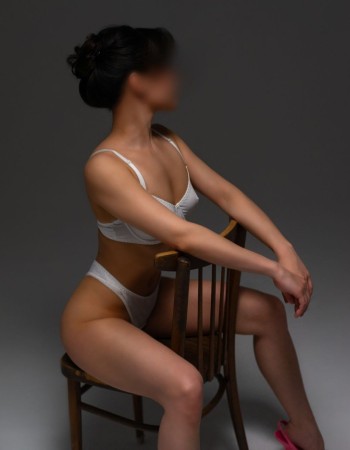 Частная массажистка Элина 