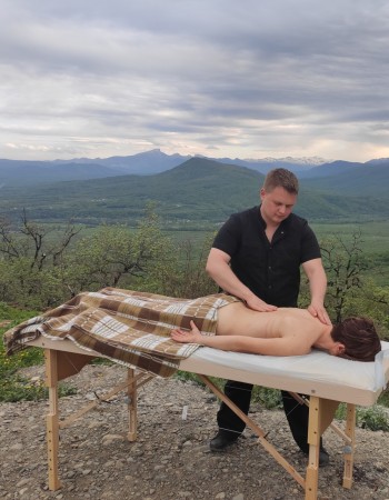 Частный массажист Дмитрий 