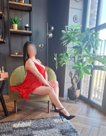 Частная массажистка Карина 