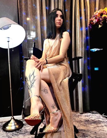 Частная массажистка Адель 