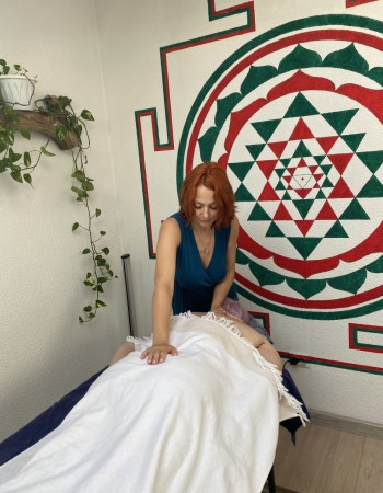 Частная массажистка Анастасия 