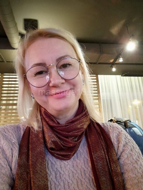 Частная массажистка Лена, Санкт-Петербург - фото 1