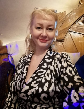 Частная массажистка Лена 