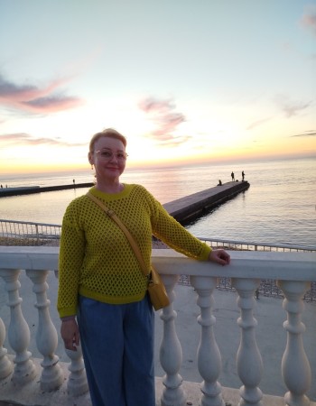 Частная массажистка Лена 