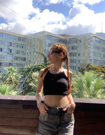 Частная массажистка Алиса 