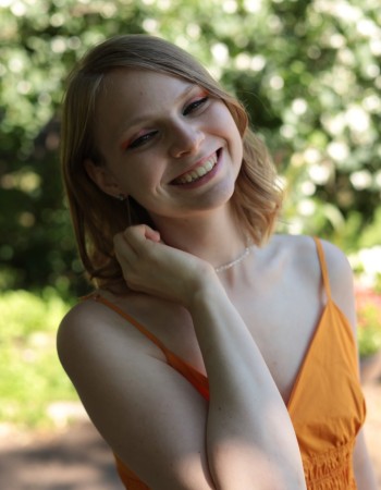 Частная массажистка Алекс 