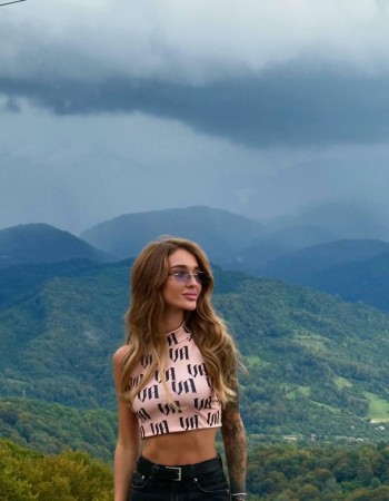 Частная массажистка Алиса 