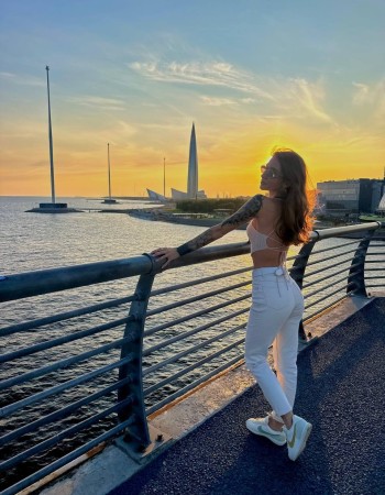 Частная массажистка Алиса 