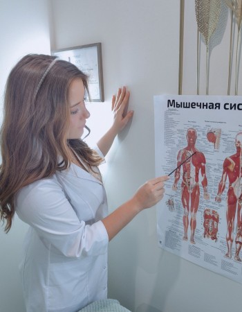 Частная массажистка Алина 