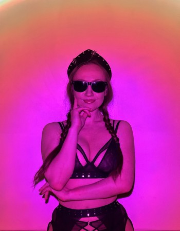 Частная массажистка Алина 