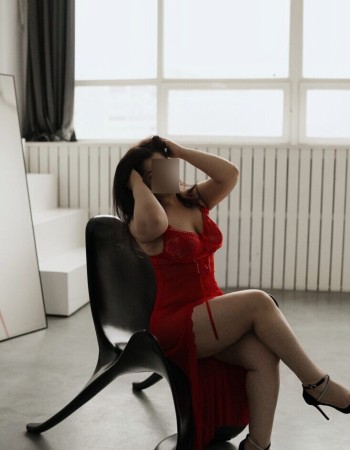 Частная массажистка Лола 