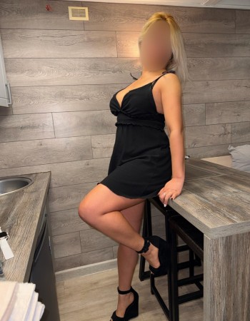 Частная массажистка Аделина 