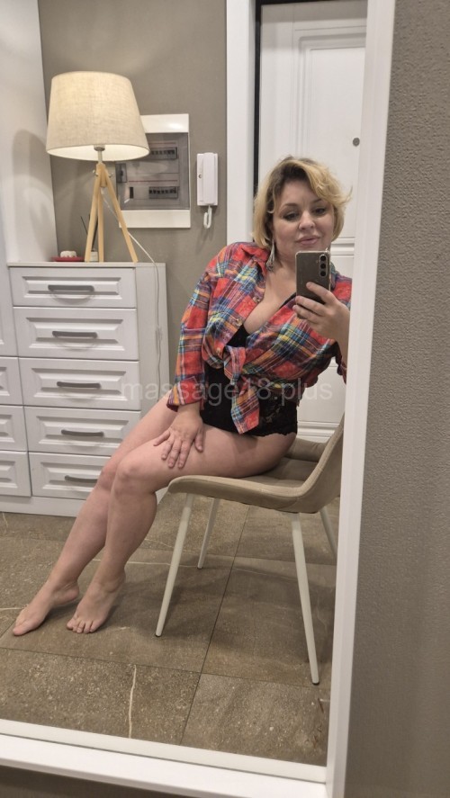 Частная массажистка Алина, 43 года, Москва - фото 1