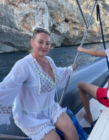 Частная массажистка Вика 