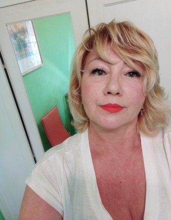 Частная массажистка Эльвира Л. 