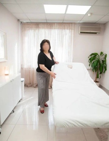 Частная массажистка Полина 