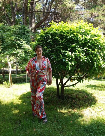 Частная массажистка Вика 