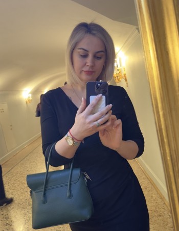 Частная массажистка Александра 